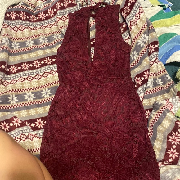 Charlotte Russe Dresses & Skirts - Maroon Charlotte Russe dress
